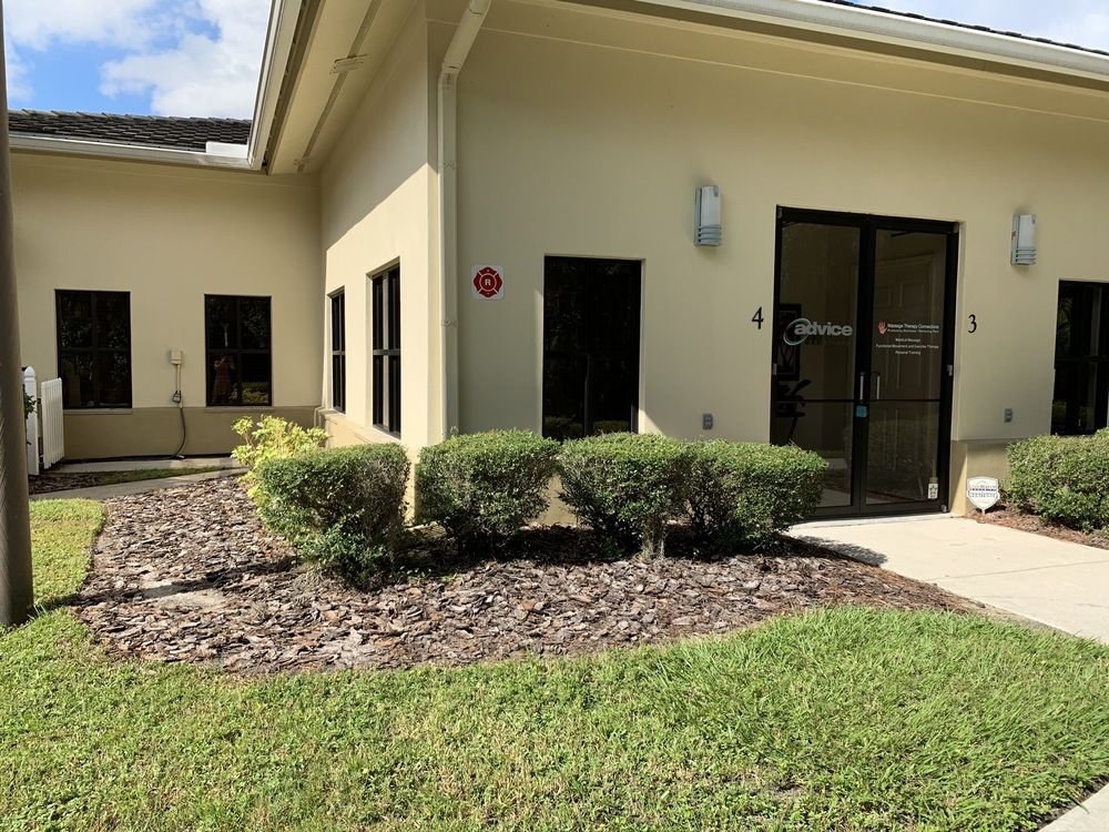 THE OFFICE CONDOMINIUMS AT LAKEWOOD RANCH: 7365 Merchant Ct, Sarasota, FL, 34240